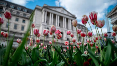 Bank of England Rate Decision Today: Will Inflation Hurdles Stall a Much-Awaited Cut?