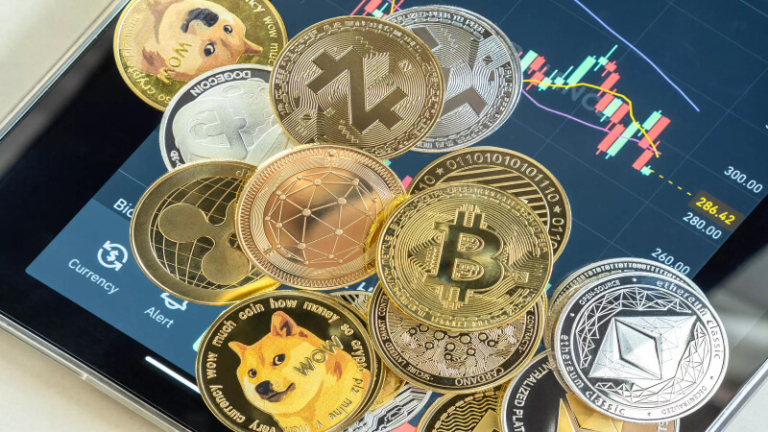 Crypto Market Braces for Major BTC and ETH Options Expiry Amid Volatility