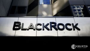 BlackRock’s IBIT Faces Barriers in Outpacing S&P 500 ETFs, Analyst Says