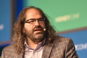 Ripple CTO David Schwartz Criticizes Legal Case Against Character.AI, Citing First Amendment Protections